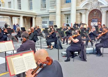 The Cape Town Philharmonic Orchestra performs live again for the first time since the pandemic