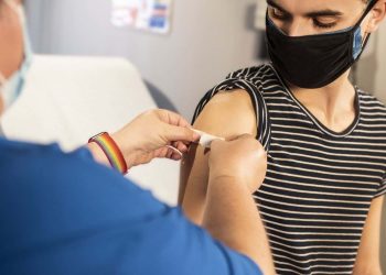 Covid-19 update: Over 11 700 vaccinations given to youngsters in one day