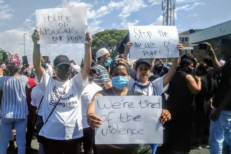 Mitchells Plain Residents Protest for Better Police Service