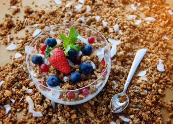 5 Simple Healthy Breakfasts for the Busy Bees