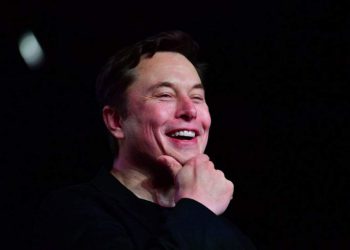 Elon Musk becomes Twitter's largest shareholder