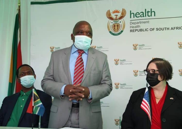 Is it over? Health Minister to scrap wearing masks and other requirements