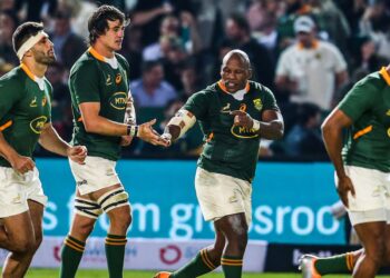 Bongi Mbonambi celebrates scoring a try earlier this year.