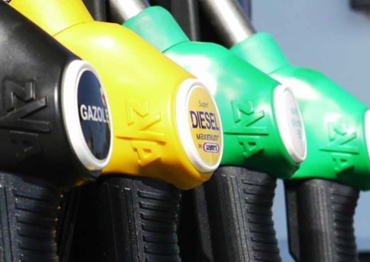 good-news-as-petrol-and-diesel-prices-is-set-to-drop-in-january