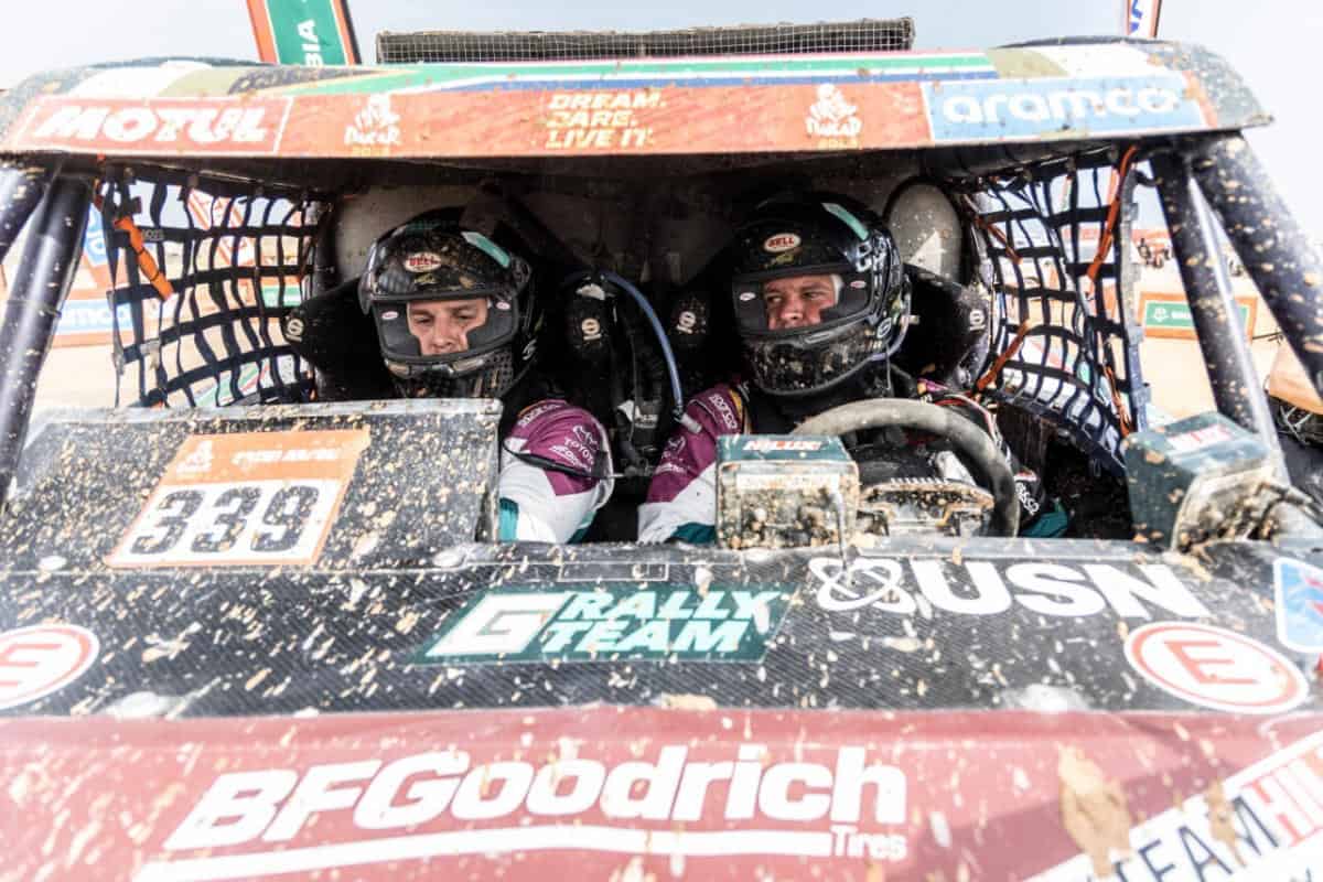 Leander & Eben after finishing the Dakar 2023.jpg