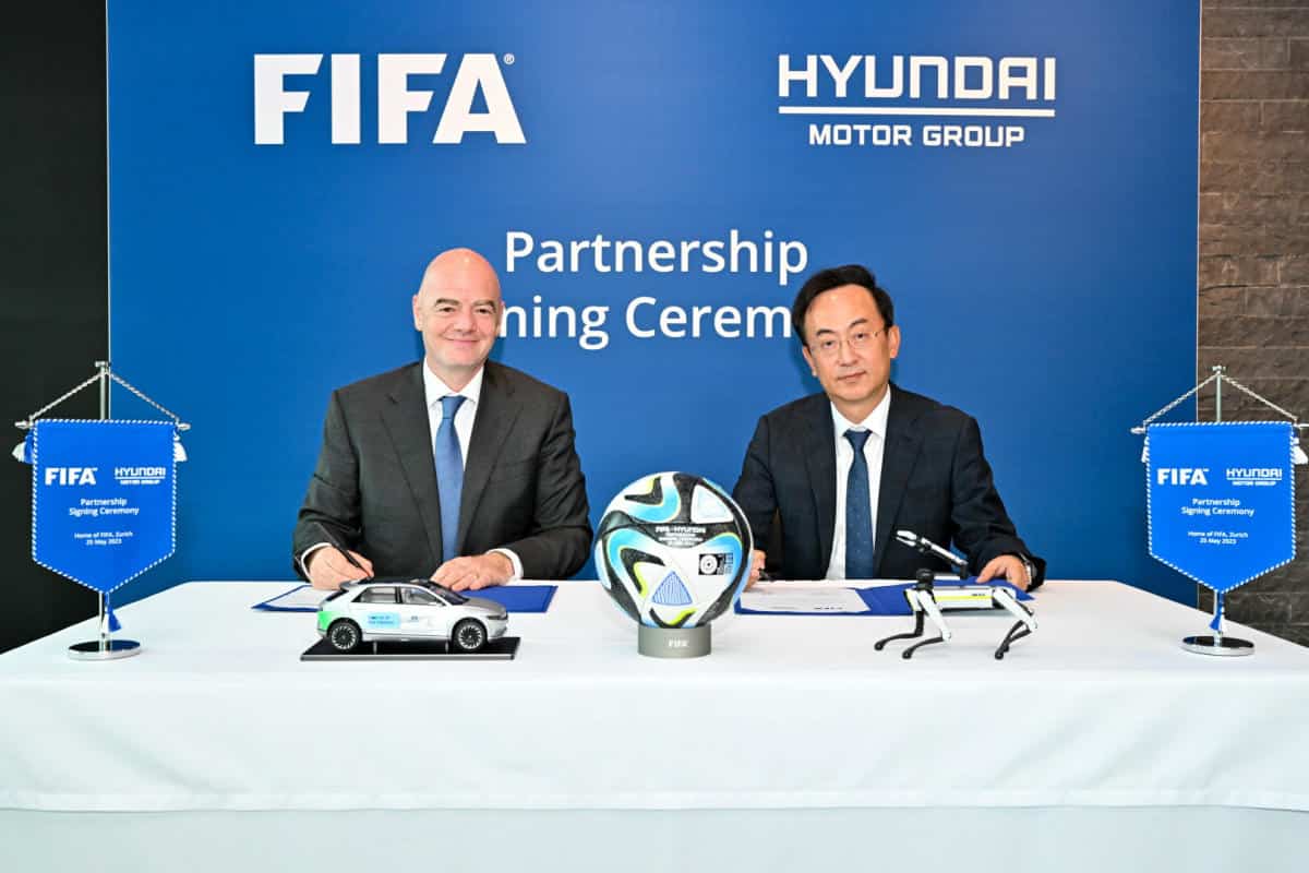 PR23 26.05_Hyundai_and_Kia_Renew_FIFA_Partnerships_through_2030_Boston_Dyn...cs_and-1.jpg