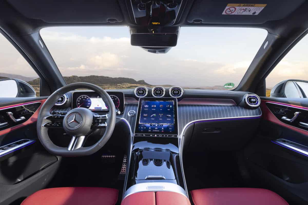 Mercedes-Benz GLC luxury lifestyle SUV 3
